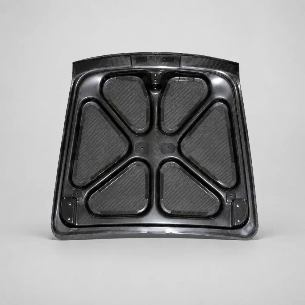Alfa Romeo Rundheck Spider Carbon Kofferraumdeckel